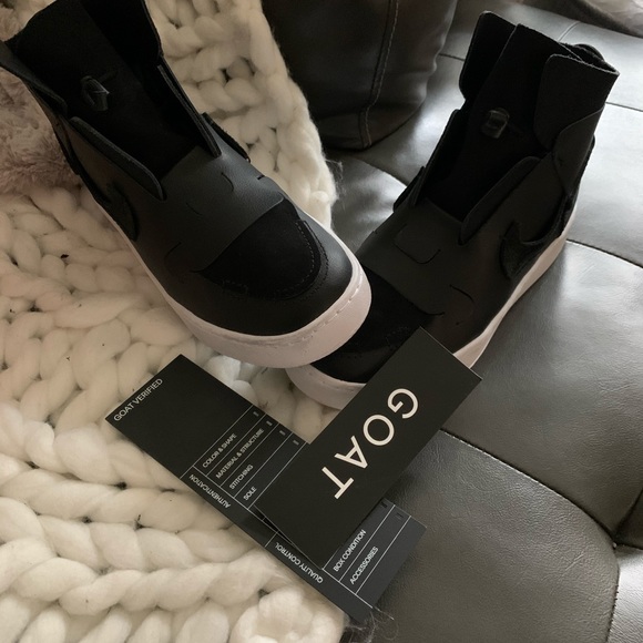 SOLD//Vandalized LX (7.5 women’s) new - Picture 5 of 7